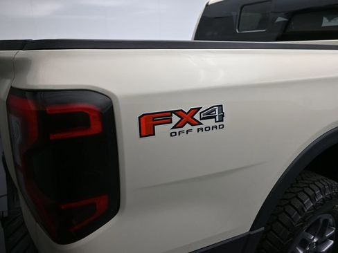 New 2025 Ford Ranger XLT w/ FX4 Off-Road Package AWD/4WD image 10