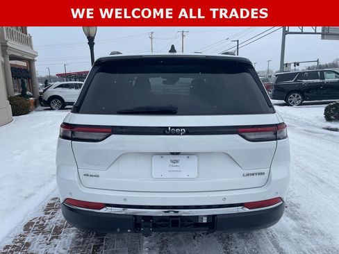 Used 2023 Jeep Grand Cherokee Limited w/ Trailer Tow Prep Group (B) image 9