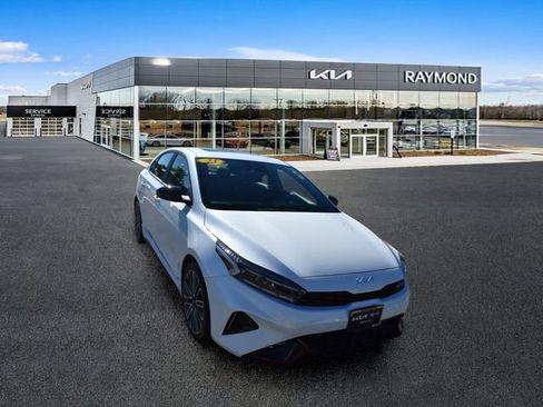 Certified 2023 Kia Forte GT FWD image 9