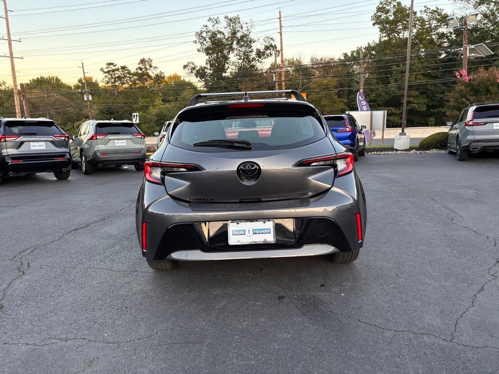 Used 2023 Toyota Corolla SE FWD image 6