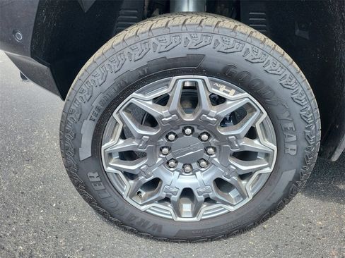 New 2025 GMC Hummer EV 3X image 7