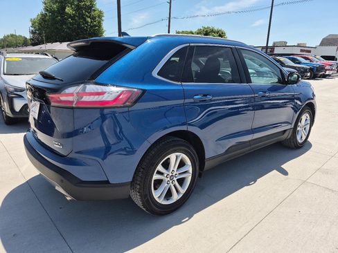 Used 2020 Ford Edge SEL w/ Cold Weather Package AWD/4WD image 6