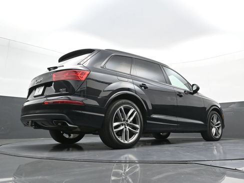 Used 2017 Audi Q7 3.0T Prestige AWD/4WD image 28