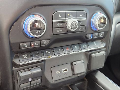 Used 2020 GMC Sierra 3500 Denali image 23