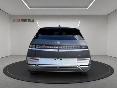 Used 2022 Hyundai Ioniq 5 Limited w/ Cargo Package image 4