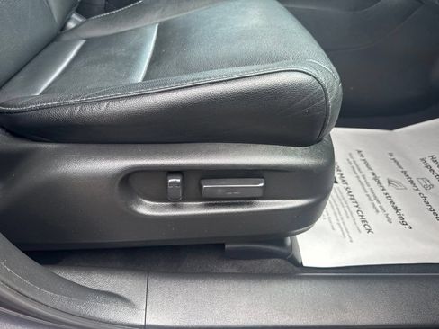 Used 2019 Honda Pilot Touring image 34