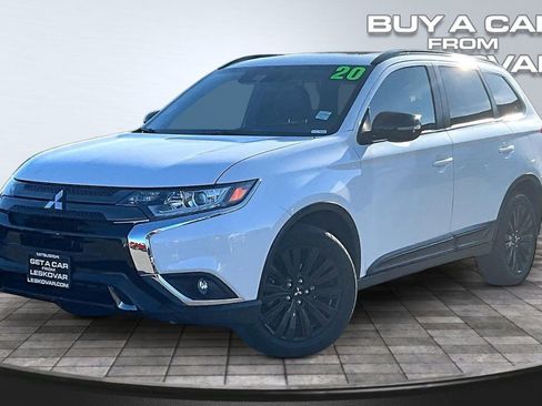 Used 2020 Mitsubishi Outlander LE AWD/4WD image 12