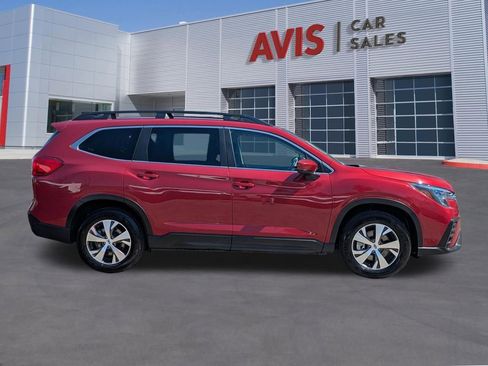 Used 2025 Subaru Ascent Premium AWD/4WD image 5