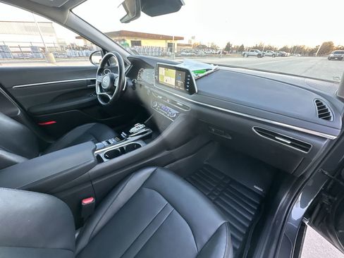 Used 2022 Hyundai Sonata Limited image 30