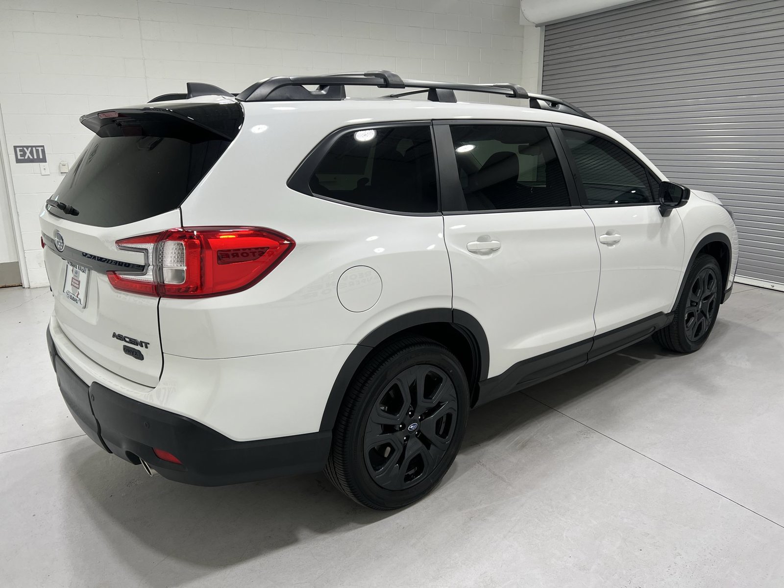 Certified 2025 Subaru Ascent Bronze Edition AWD/4WD image 8