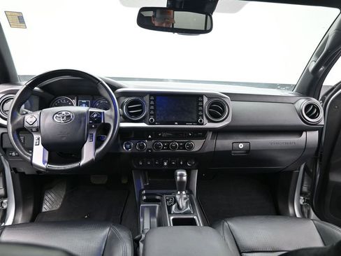 Used 2023 Toyota Tacoma TRD Off-Road AWD/4WD image 31