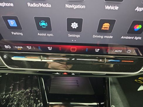 New 2026 Volkswagen GTI SE image 25