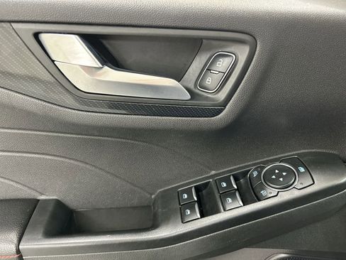 Used 2024 Ford Escape ST-Line AWD/4WD image 11