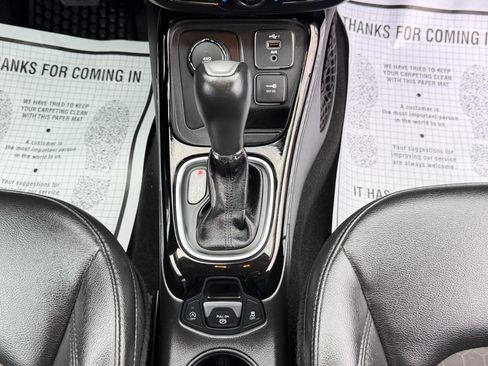 Used 2020 Jeep Compass Latitude image 52