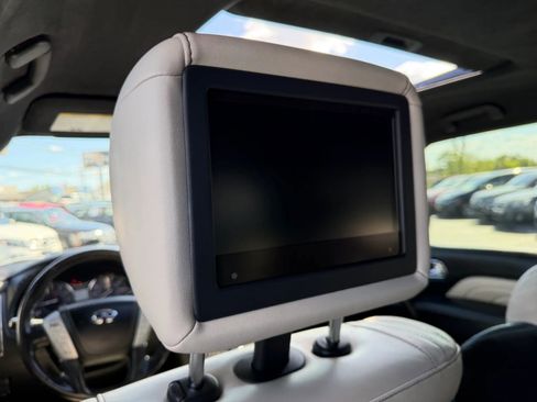 Used 2019 INFINITI QX80 Limited w/ All-Season Package AWD/4WD image 13