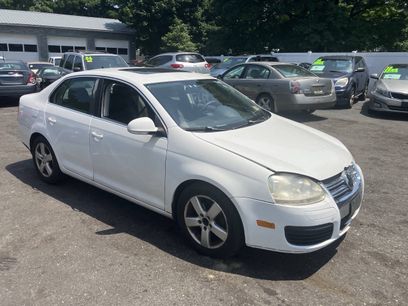 Used 2009 Volkswagen Jetta SEL