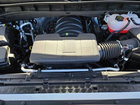 New 2026 GMC Sierra 1500 SLE w/ Preferred Package image 17