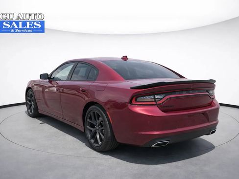 Used 2023 Dodge Charger SXT w/ Blacktop Package image 5