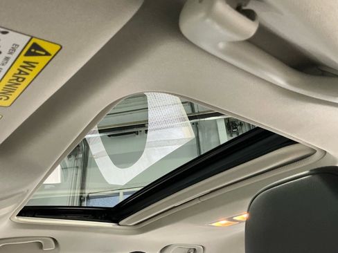 Used 2025 MAZDA CX-5 AWD 2.5 S w/ Preferred Package image 6