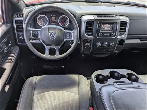 Used 2024 RAM 1500 Warlock RWD image 15