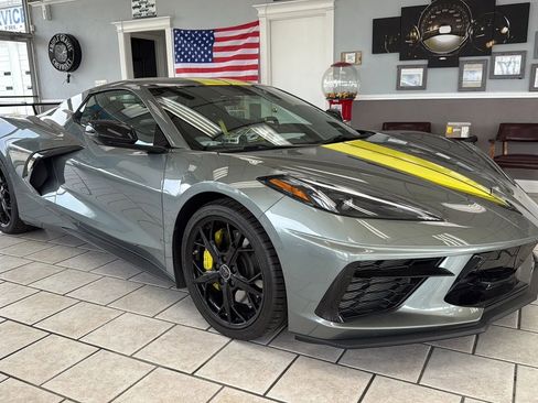 Used 2022 Chevrolet Corvette Stingray Premium Conv image 3