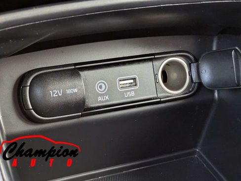Used 2020 Kia Sorento LX FWD image 26