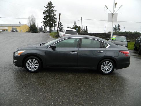 Used 2013 Nissan Altima 2.5 S image 5