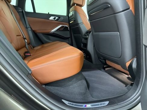 Certified 2024 BMW X6 xDrive40i w/ Executive Package image 23