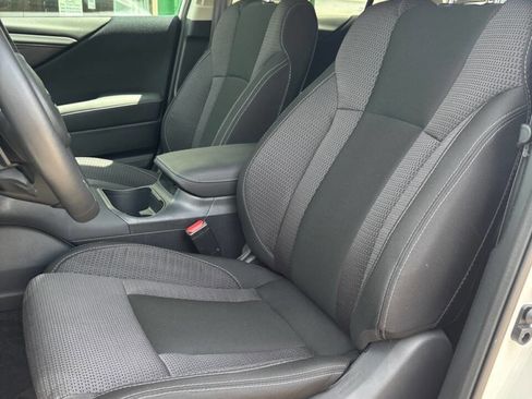 Used 2022 Subaru Outback Premium AWD/4WD image 14