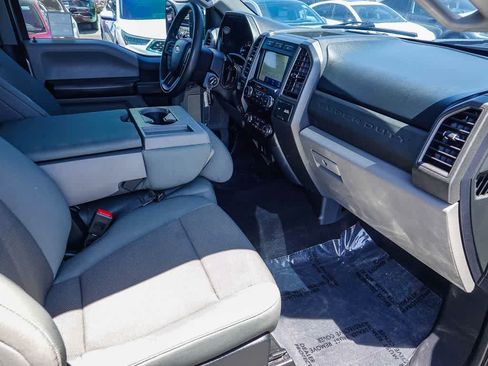 Used 2020 Ford F250 XL w/ STX Appearance Package AWD/4WD image 15