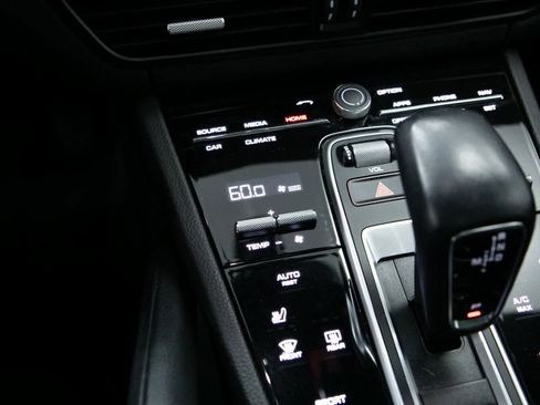 Certified 2023 Porsche Cayenne image 21