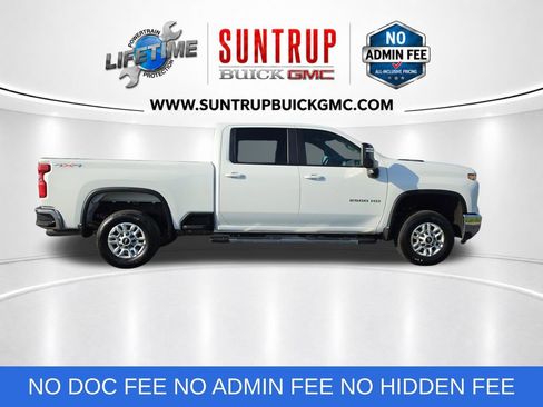 Used 2025 Chevrolet Silverado 2500 LT w/ Convenience Package AWD/4WD image 7