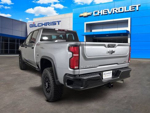 New 2026 Chevrolet Silverado 2500 ZR2 AWD/4WD image 6