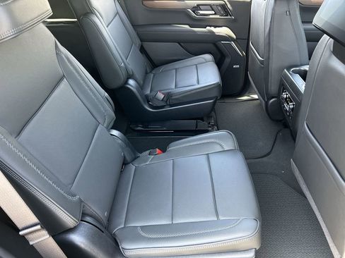 New 2026 GMC Yukon Denali w/ Denali Reserve Package AWD/4WD image 28