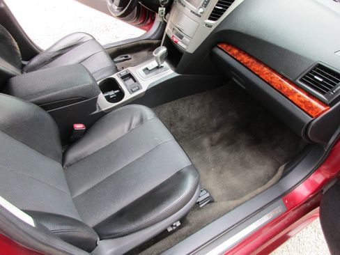 Used 2012 Subaru Legacy 3.6R Limited image 4