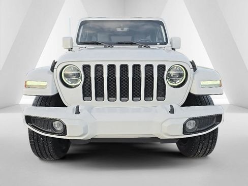 Used 2021 Jeep Wrangler Unlimited Sahara AWD/4WD image 2