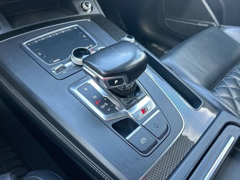 Used 2018 Audi SQ5 Prestige w/ Prestige Package AWD/4WD image 27