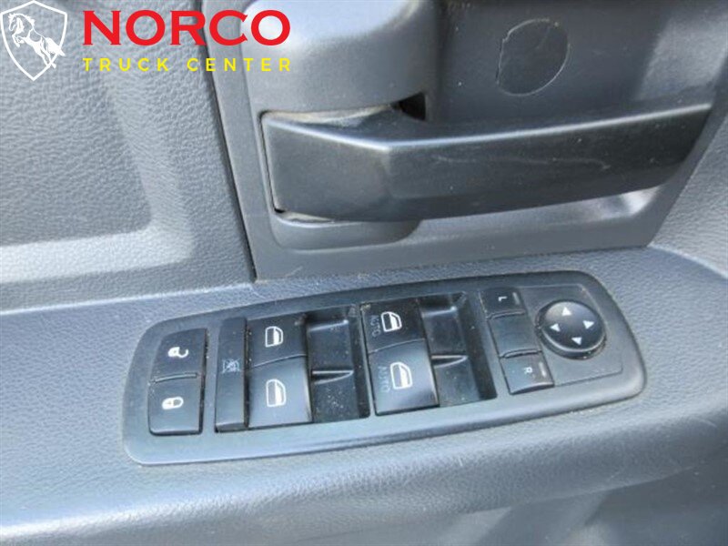Used 2012 RAM 2500 ST w/ Chrome Appearance Group AWD/4WD image 11
