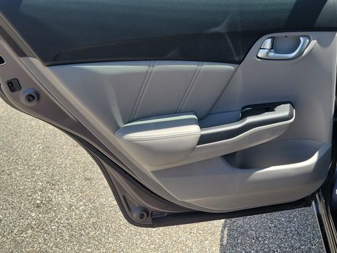 Used 2015 Honda Civic EX-L image 11