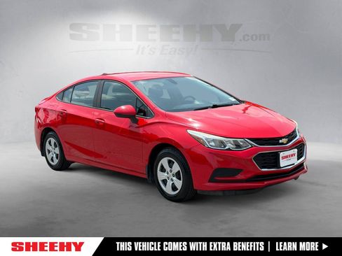 Certified 2017 Chevrolet Cruze LS FWD image 1