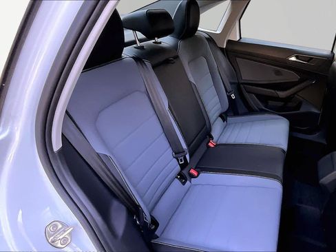 Used 2025 Volkswagen Jetta SE FWD image 20