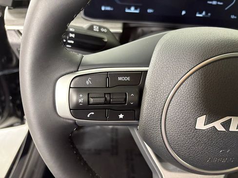 New 2026 Kia K5 EX image 21