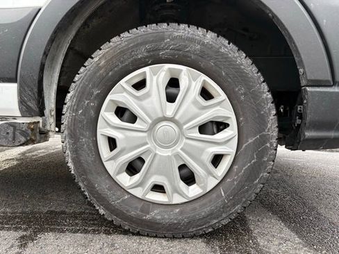 Used 2024 Ford Transit 250 Low Roof w/ Exterior Upgrade Package image 19