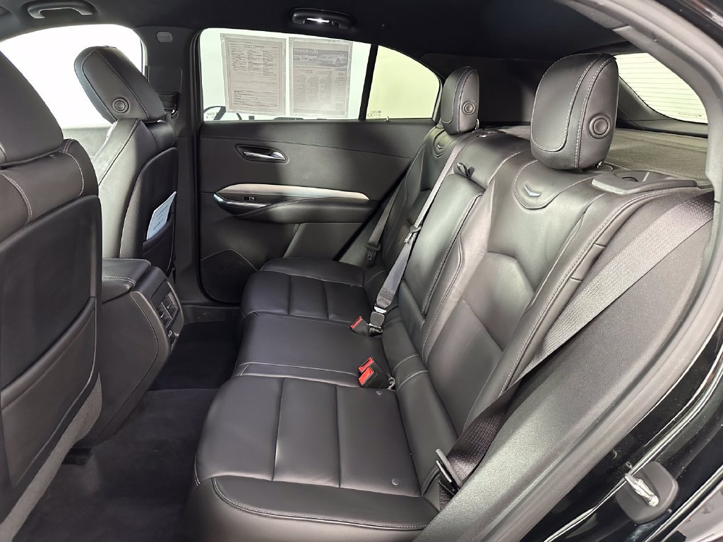 Used 2019 Cadillac XT4 Premium Luxury AWD/4WD image 16