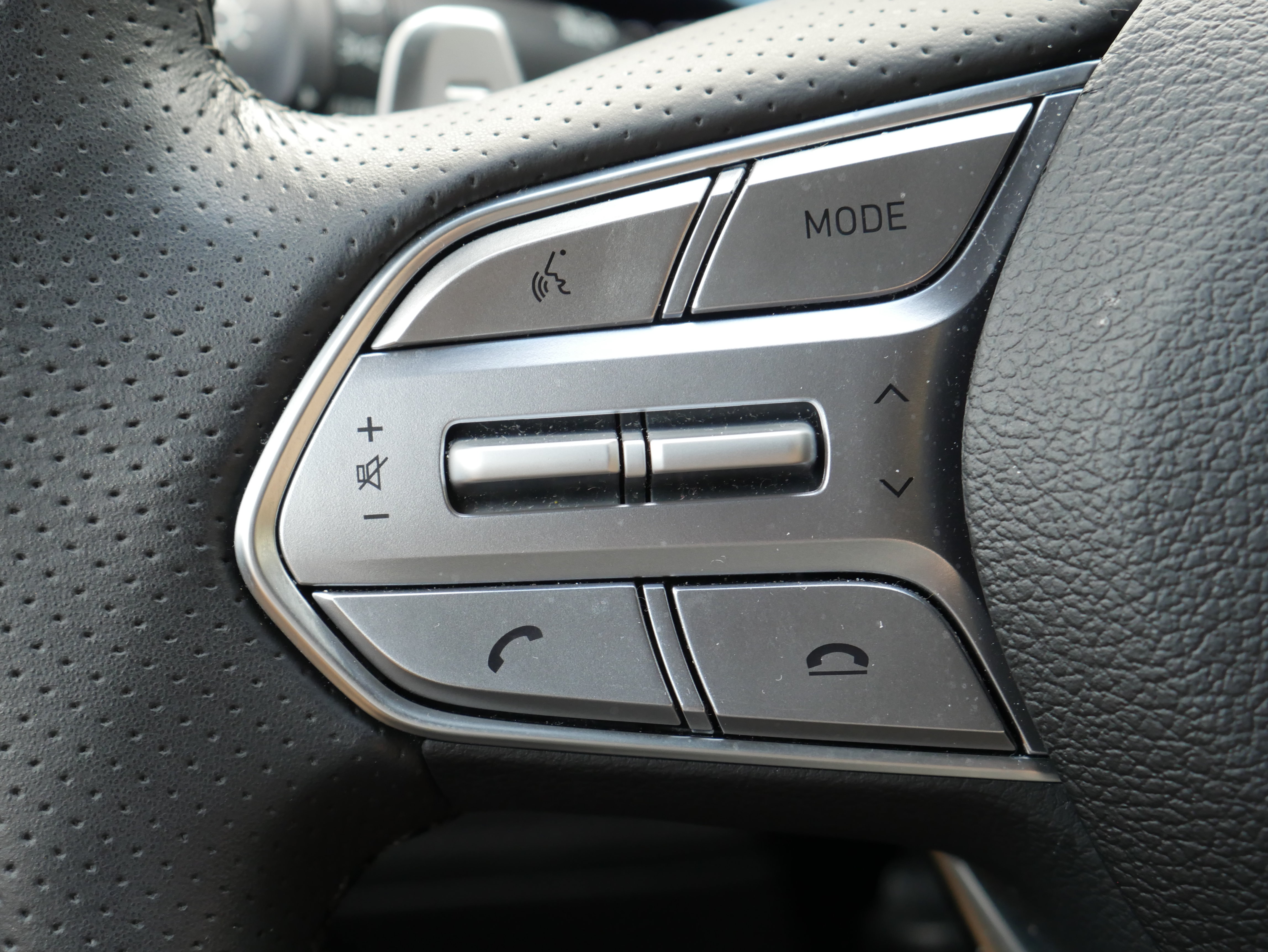 Used 2023 Hyundai Santa Fe Calligraphy AWD/4WD image 25