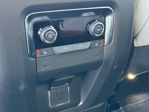 New 2025 Chevrolet Tahoe Premier image 11