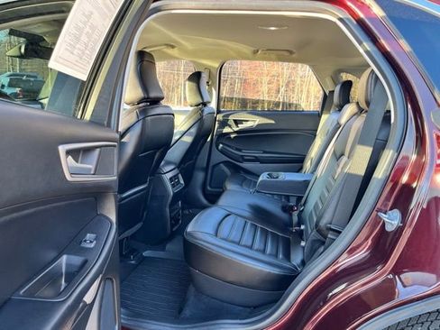 Certified 2024 Ford Edge SEL w/ Convenience Package image 19