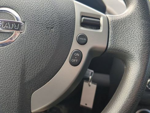 Used 2014 Nissan Rogue S w/ Convenience Package image 32