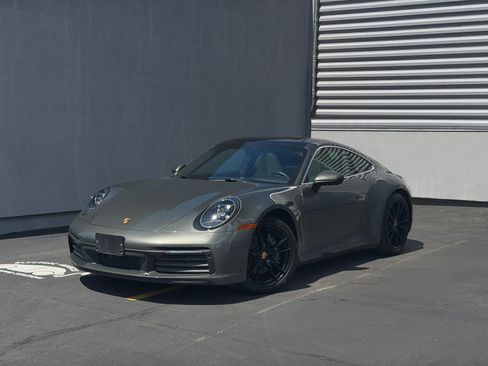 Certified 2021 Porsche 911 Carrera RWD image 1