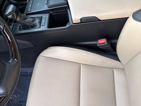 Used 2021 Lexus ES 250 w/ Premium Package image 15